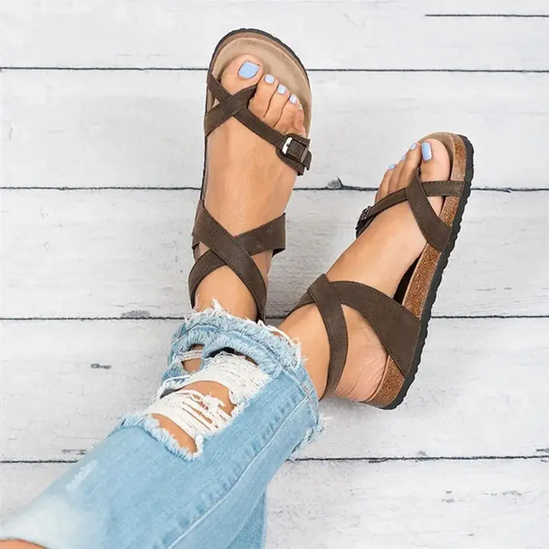Classica Women Sandals 2019 Summer Shoes Women Leather Flat Sandals Beach Shoes Female Flip Flop Plus Size 43 Clog Sandale Femme