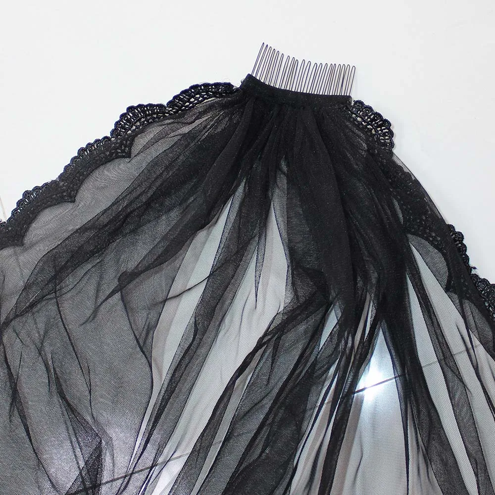 Single Tier Black Lace Short Bridal Veil One Layer Beautiful Wedding Veil with Comb Velo de Novia