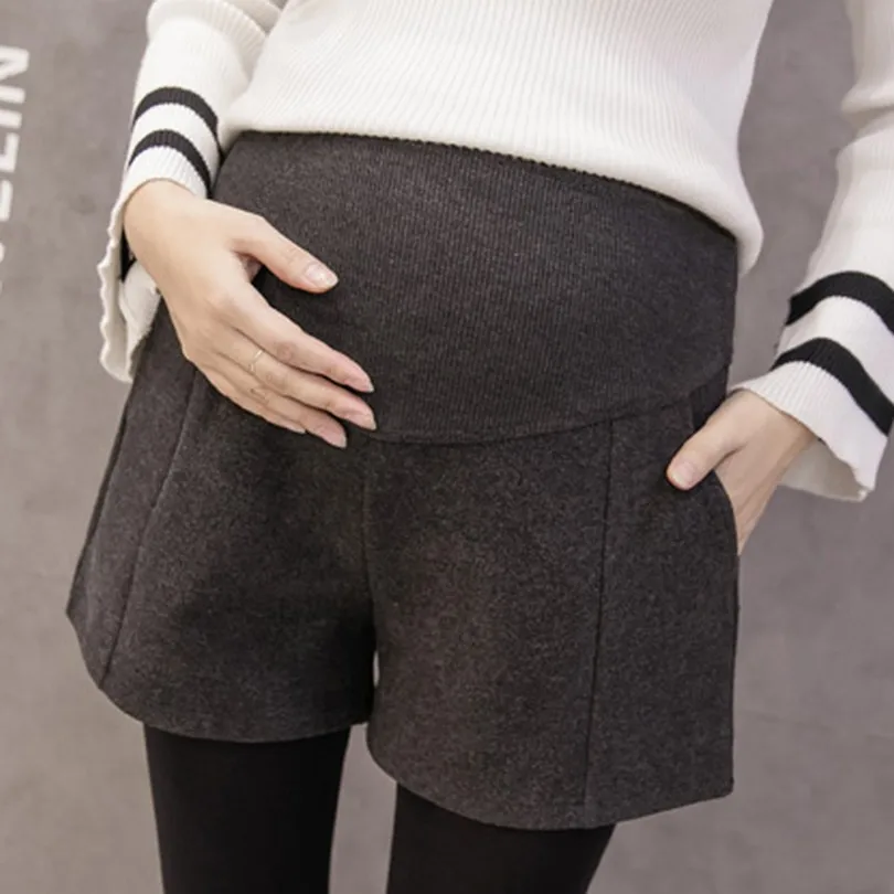 Плотные зимние шорты для беременных; Одежда для беременных женщин; короткие брюки; однотонные шорты размера плюс; шорты с карманами - Цвет: Темно-серый