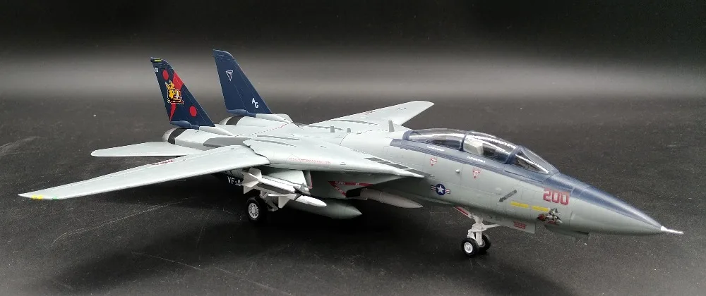 1: 72 ВВС США F14B VF-11 красный кабан эскадрильи истребитель-бомбардировщик модель Трубач Коллекция Модель