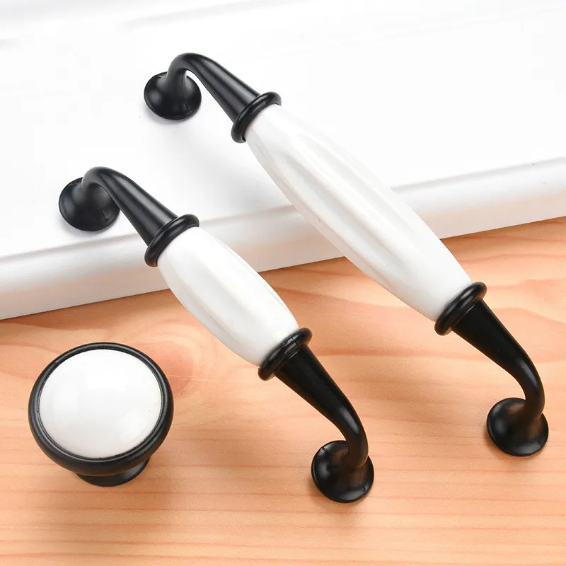 JD Ceramic Black White Handle European Aluminum Wardrobe Door