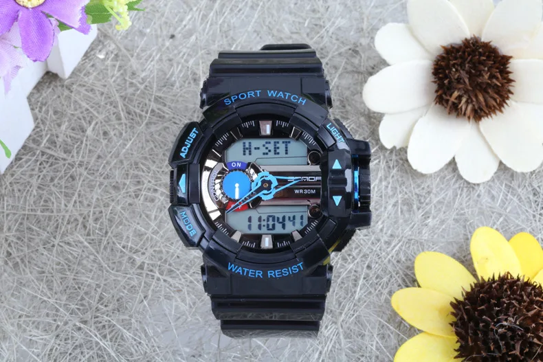 2800893575_1565825327