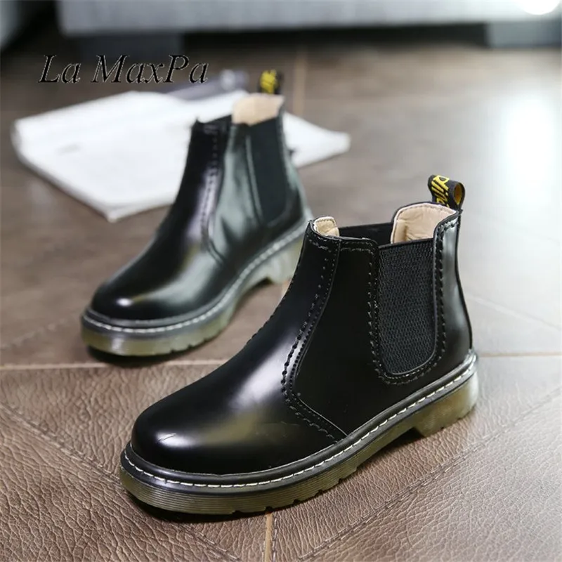 

Womens Slip-on Thick Bottom Round Head Martin Boots Block Cowhells Soft Heel Ankle Boots Lady Booties Women's Flora Ankle Boot