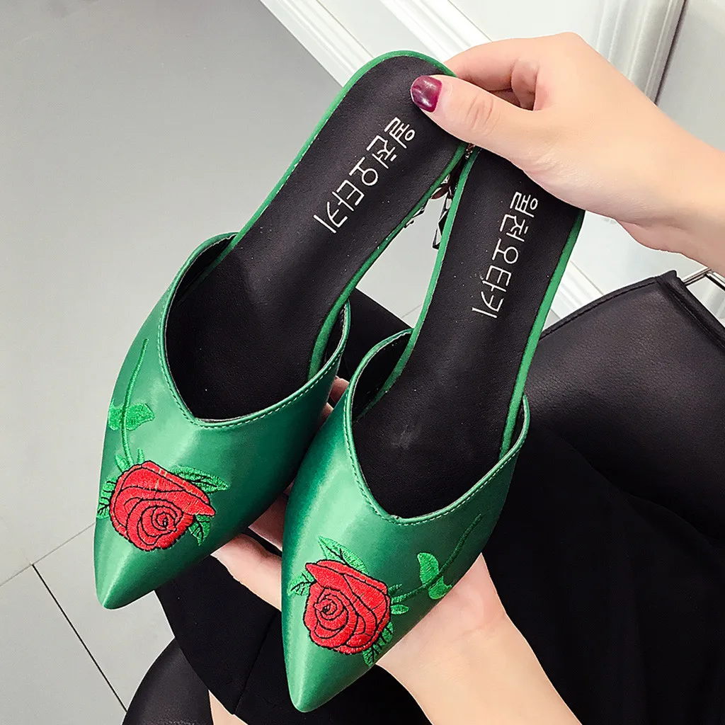 

2019 Women Slippers Fashion Pointed Toe Cloth Mules Shoes Flat Slides Summer Beach Flip Flop Outside Slip On Shoes JUNE14
