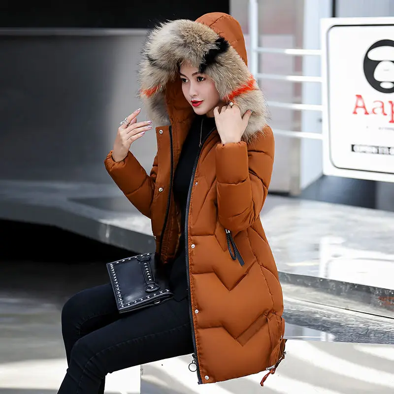 Avec kaki Hiver Et Vestes bourgogne Chaud Couleurs Manteaux Outwear Un Pour De Ouatée Capot Parkas Col Fourrure Femmes Grand Faux camel 2018 rouge 6 Noir blanc q71wSdnEx