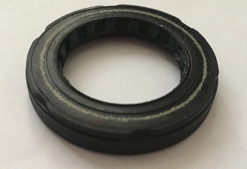 TG4P 26*38*7 26x38x7 28*38*6/7 28x38x6/7 NBR Nitrile Rubber Rotary Automotive Car Steering Gear Spring Ring Gasket Oil Seal