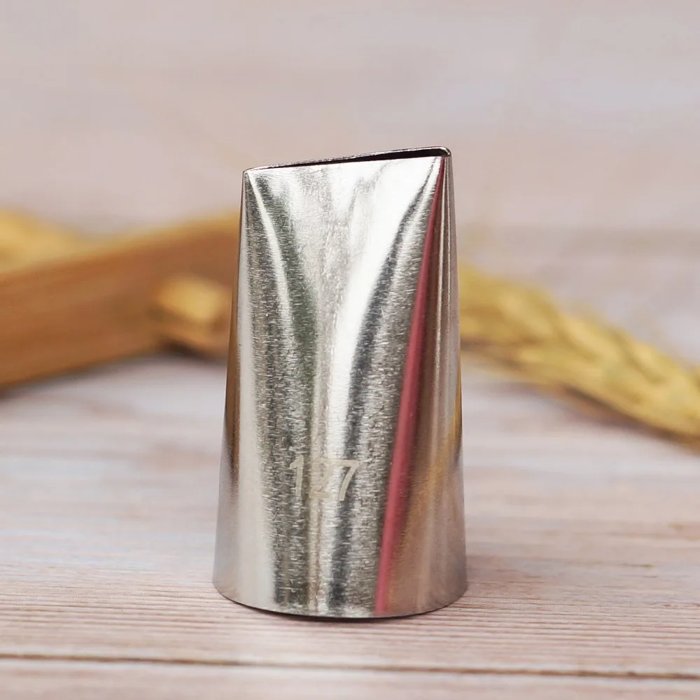 

#127 Cream Piping Nozzle Decorating Icing Tip For Creating Tulip Rose Petal Shape Baking &Pastry Tools Bakeware