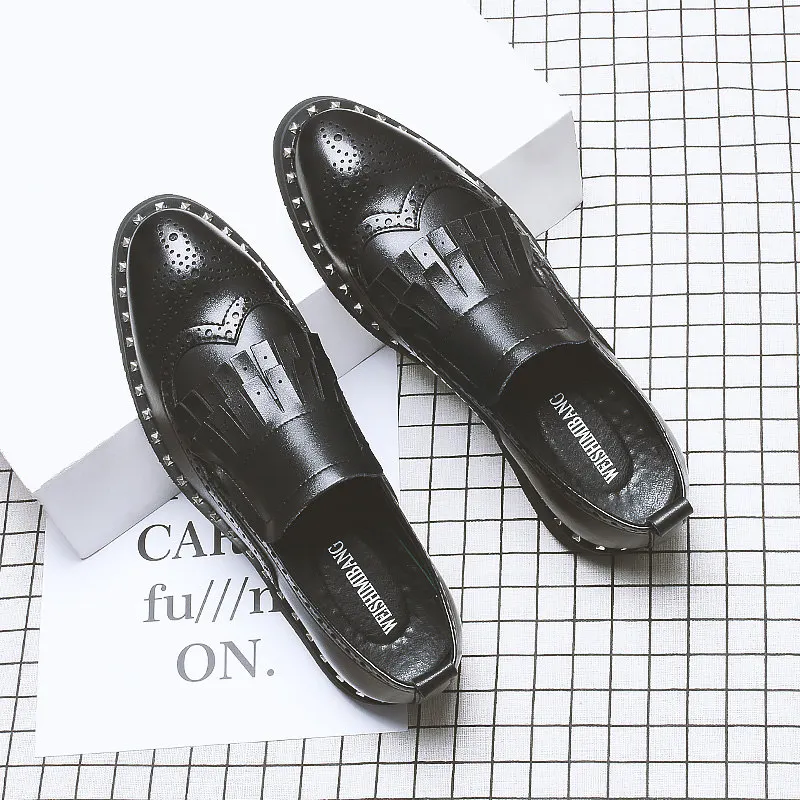 US 6-10 Trendy Men Tassel Rivet Oxfords Elegant Craved Wing Tips Brogue Shoes Man Fringe Slip On Oxfords Dress Shoes