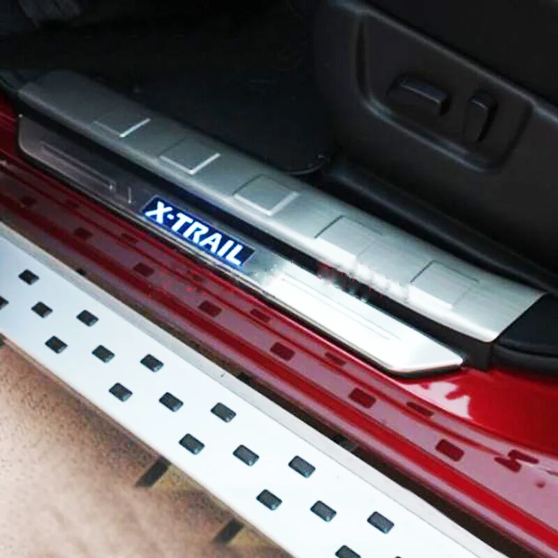 Parrillas de puerta LED ABAIWAI para Nissan x-trail rascador de placas de protección para el Exterior del coche X Trail 2008-2013 2014 de 2015, 2016 4 unids/set Parrillas de puerta LED ABAIWAI para Nissan x-trail rascador de placas de protección para el Exterior del coche X Trail 2008-2013 2014 de 2015, 2016 4 unids/set