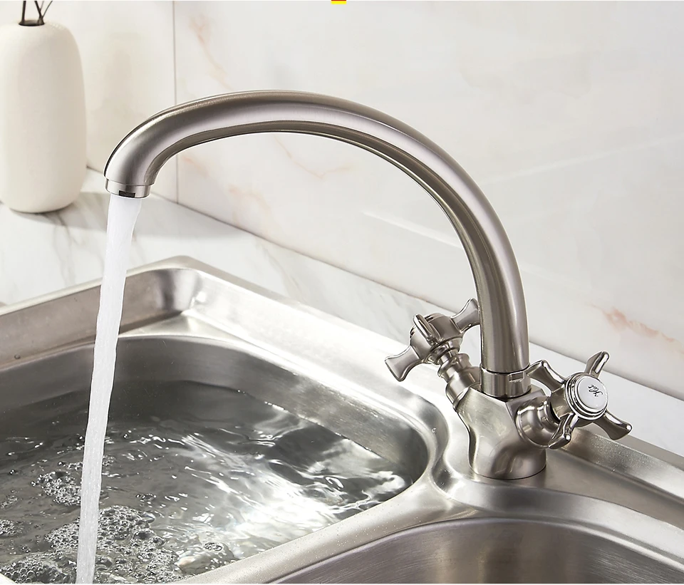 LEDEME Solid Brass Chrome Water Kitchen Faucet Kitchen Sink Faucet 360 Degree Swivel Taps Kitchen Faucets Mixer Tap L5911A