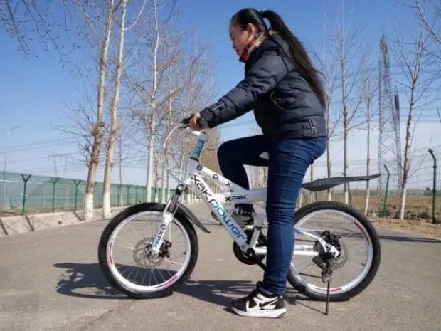 Excellent Free Shipping high quality carbon steel material 24 speed 26 inch  disc brakes front and rear shock absorber mountain bik 4