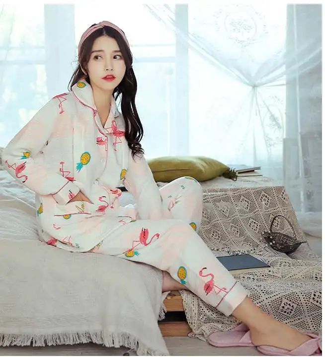 

2019 autumn and winter new flamingo quilted cotton prenatal postpartum home service month child breastfeeding two-piece