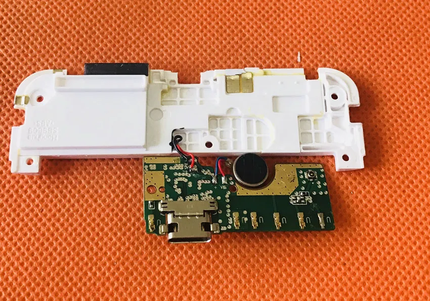 Б/у оригинальная зарядная плата с USB разъемом + Громкий динамик для DOOGEE F7 Pro MTK6797 Deca