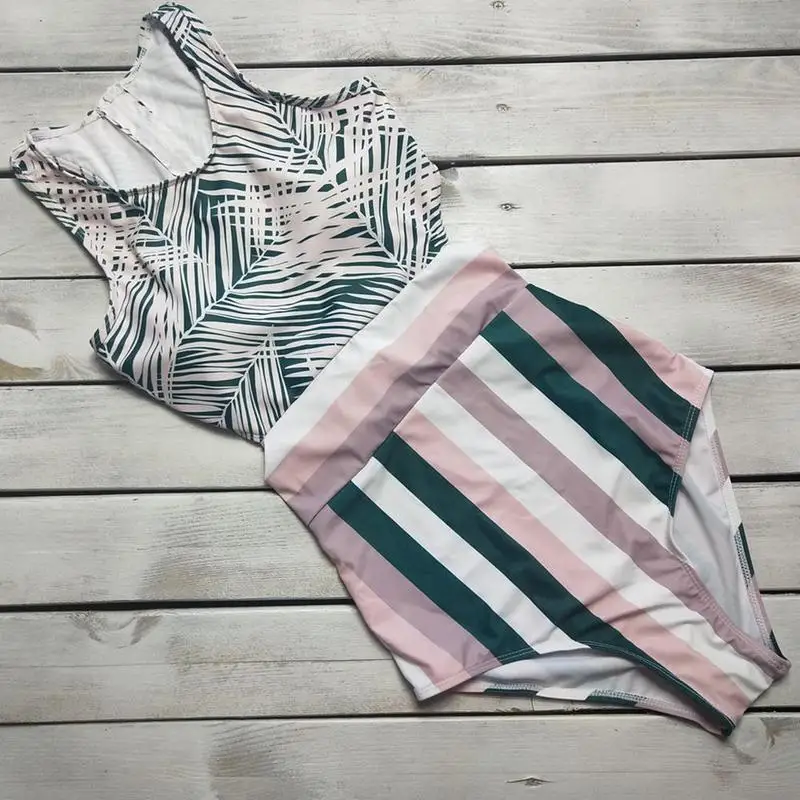 

1pcs Striped Women's Swimming Suit Floral Swimsuit Cutout Summer Bathing Suit Swimsuit Fused