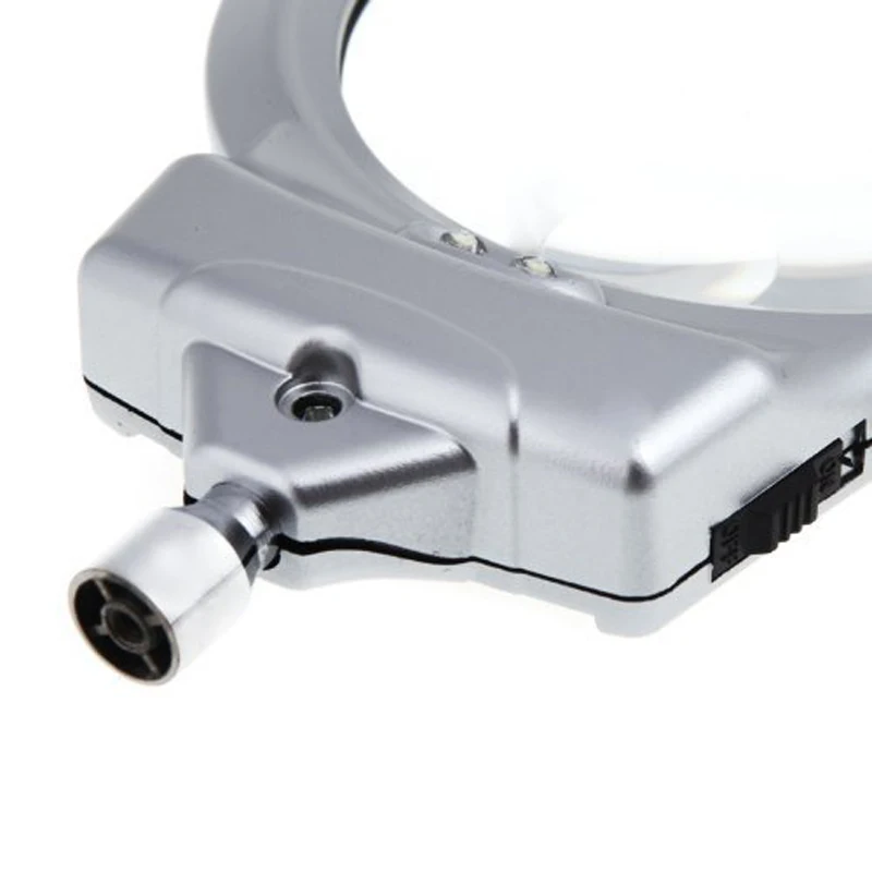 5X 24MM LED Illuminating Magnifier 04