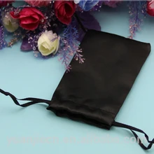 Высокое качество атласная Дешевые, с кулиской мешочек для украшений сумка носового платка Подарочная Коробка Чехол Размер 9,5*14 см с изготовленным на заказ логосом