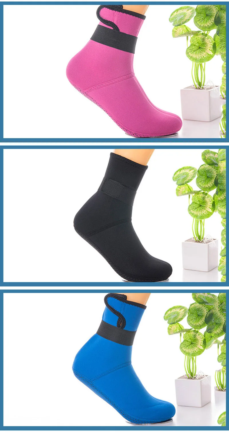 Swimming socks detail 2