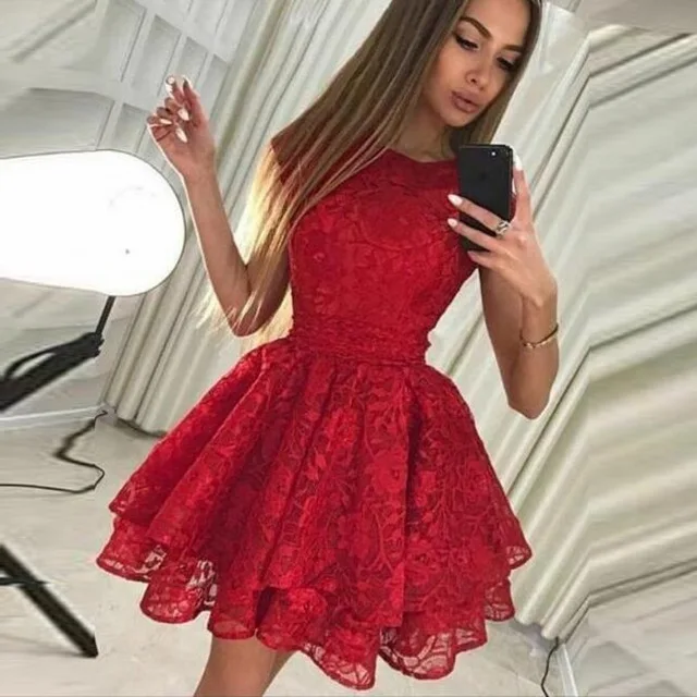 

Elegant Red Short Graduation Dresses Sheer Lace 2019 Fashion Sleeveless Empire Homecoming Gowns Vestidos de fiesta