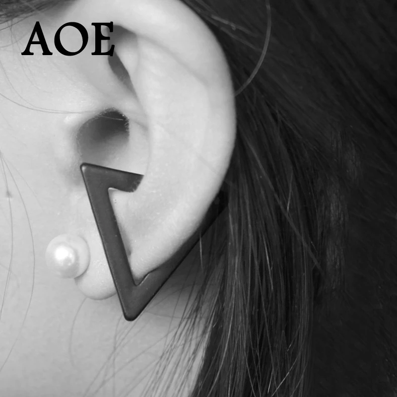 

2019 New Black Simple Punk Open Triangle Geometric Ear Cuff Earrings For Women Man Fashion Gold Color Clip Earrings
