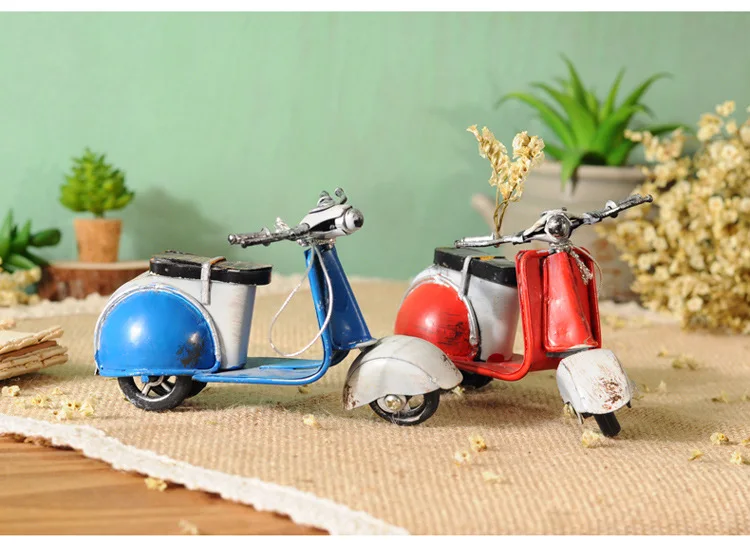 VILEAD American Little Sheep Iron Motor Figurines Vintage Home Decor Motorcycle Roman Holiday Souvenirs Christmas Decoration