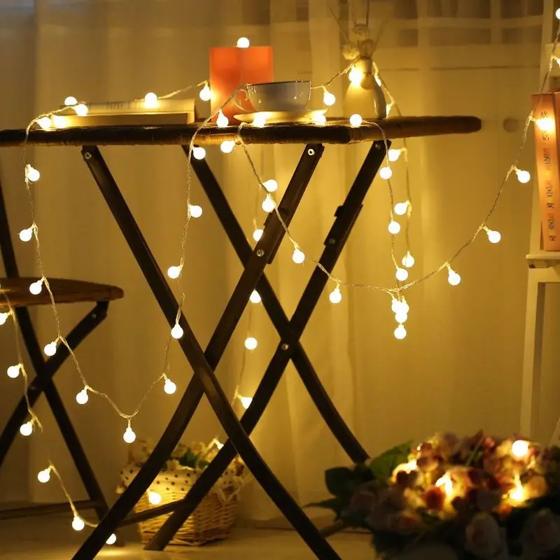 

2M 20 LED USB Ball Design LED Light String Festival Atmosphere Bulb String Lamp