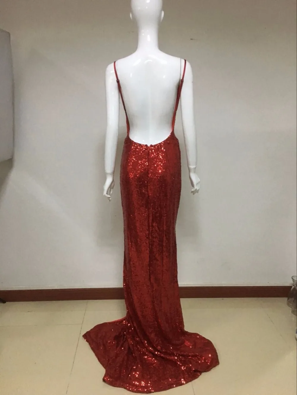Элегантное красное сексуальное длинное платье с блестками на тонких бретельках макси в пол с открытой спиной шикарное однотонное вечернее платье знаменитостей