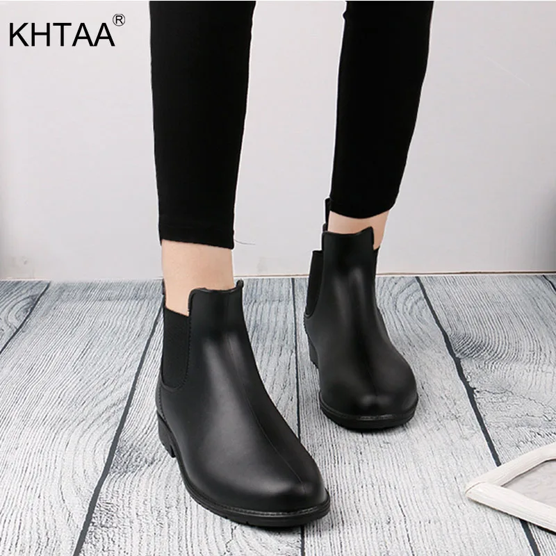 

New Women Chelsea Boots Low Heel Rubber Non-Slip Ankle RainBoots Platform Female Autumn Winter Waterproof Plus Size Shoes Lady