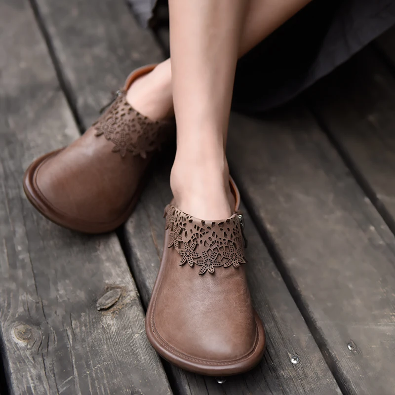 

Artmu Original Retro Hand-carved Women Shoes Low Heels and Deep Mouth Shoes Soft Genuine Leather Four Seasons Shoes FHC131-32
