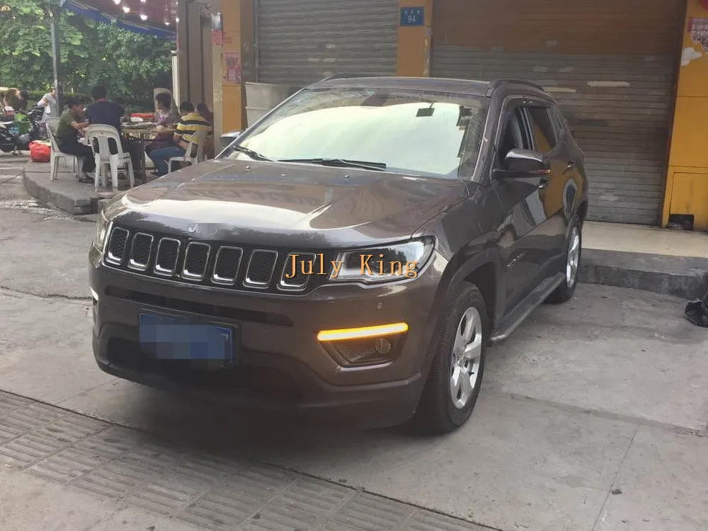 Июля King светодиодный Габаритные огни чехол для Jeep Compass+, светодиодный переднего бампера DRL с желтыми поворотниками света