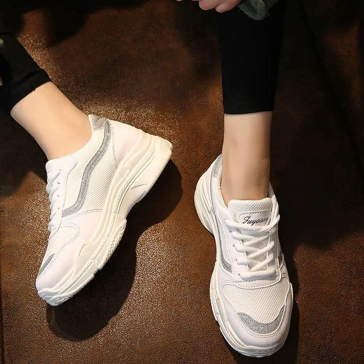 Primavera 2018 zapatillas de blancas negras plateadas para mujer zapatos casuales tendencias zapatos de plataforma zapatos coreanos para de entrenamiento para mujer _ AliExpress Mobile