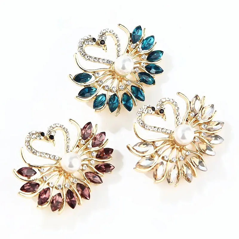 Utei Jewelry Pretty Gold Color Cute Swan Animal Spilla Abbigliamento Donna Accessori Gioielli Pin Lady Dress Broach