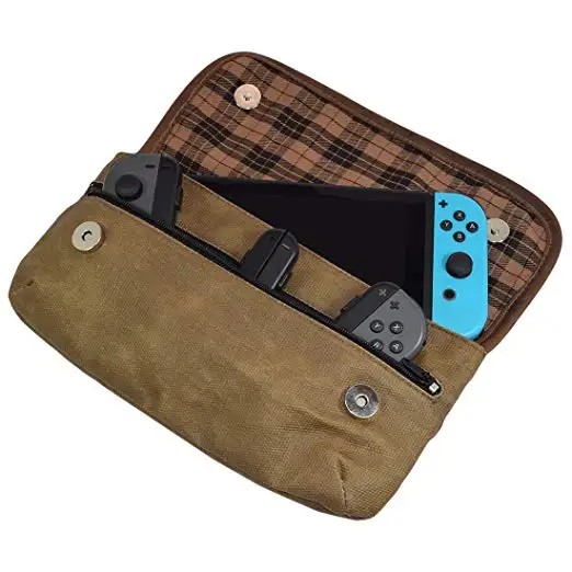 

Handmade vintage-inspired Travel Pouch Soft Storage Bag Waxed Canvas portable keys and other small personal belongings
