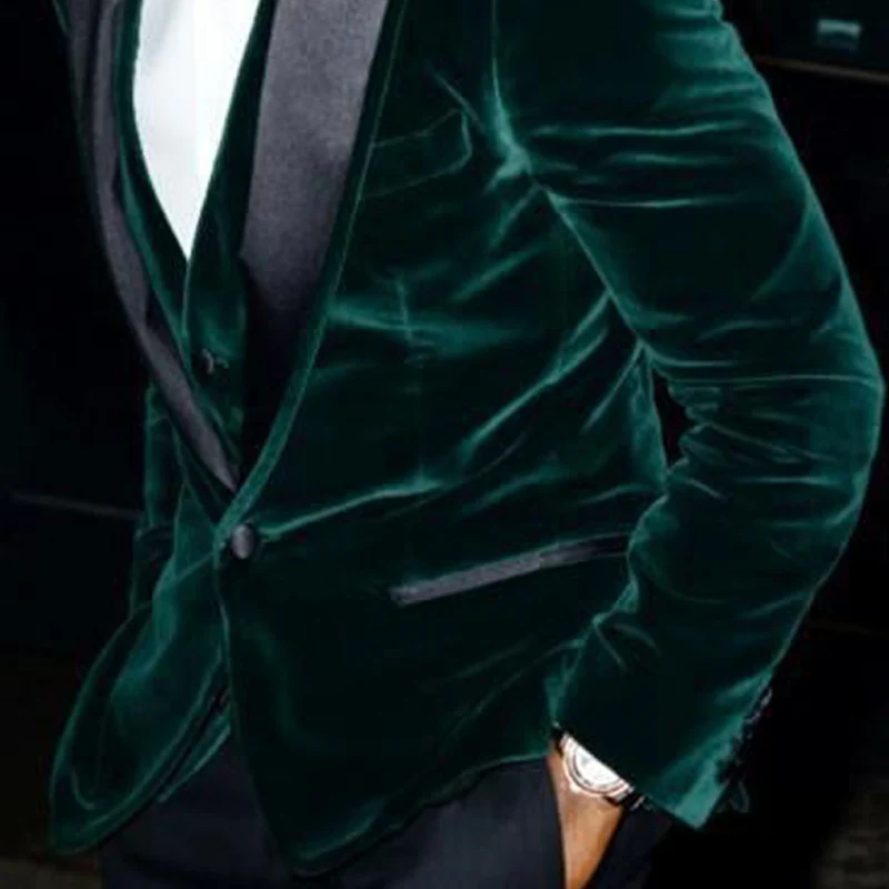 Green Velvet Evening Party Men Suits 2018 Black Peaked Lapel One Button Blazer Three Piece Groom Wedding Tuxedos  