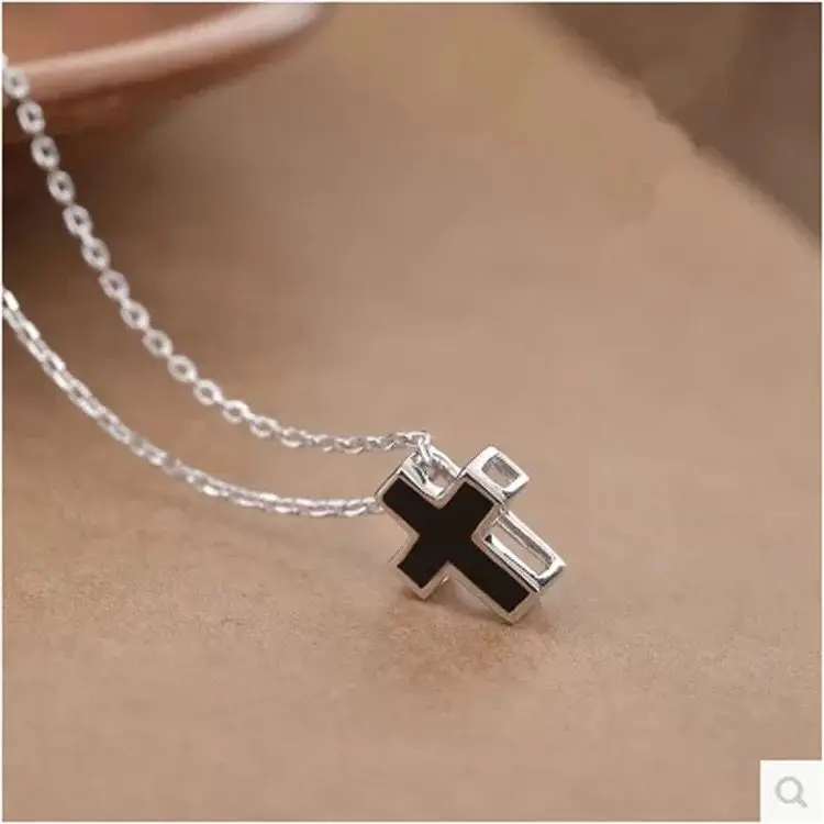 

New silver cross necklace female simple pendant fresh fashion short pendant LB41