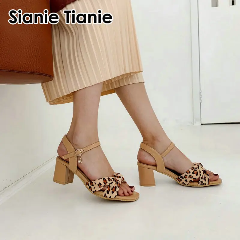 

Sianie Tianie sexy leopard printing woman summer shoes block high heels open toe women sandals sandalias mujer 2019 big size 46