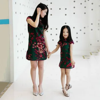 

Mommy and Me Clothes Dress Plum Blossom Prints Women Girl Kids Dresses Tshirt Family Matching Outfits Mother Daughter Clothes