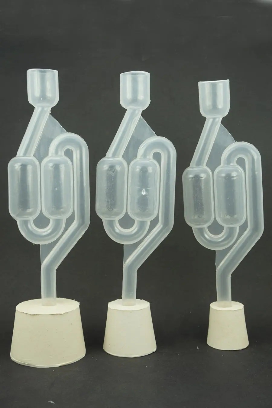 

Free Shipping BEER HOME BREW AIRLOCK 5-PACK "S" DOUBLE BUBBLE TWIN AIR LOCK WINE MOONSHINERS HOMEBREW FERMENTATION BREWING BAR