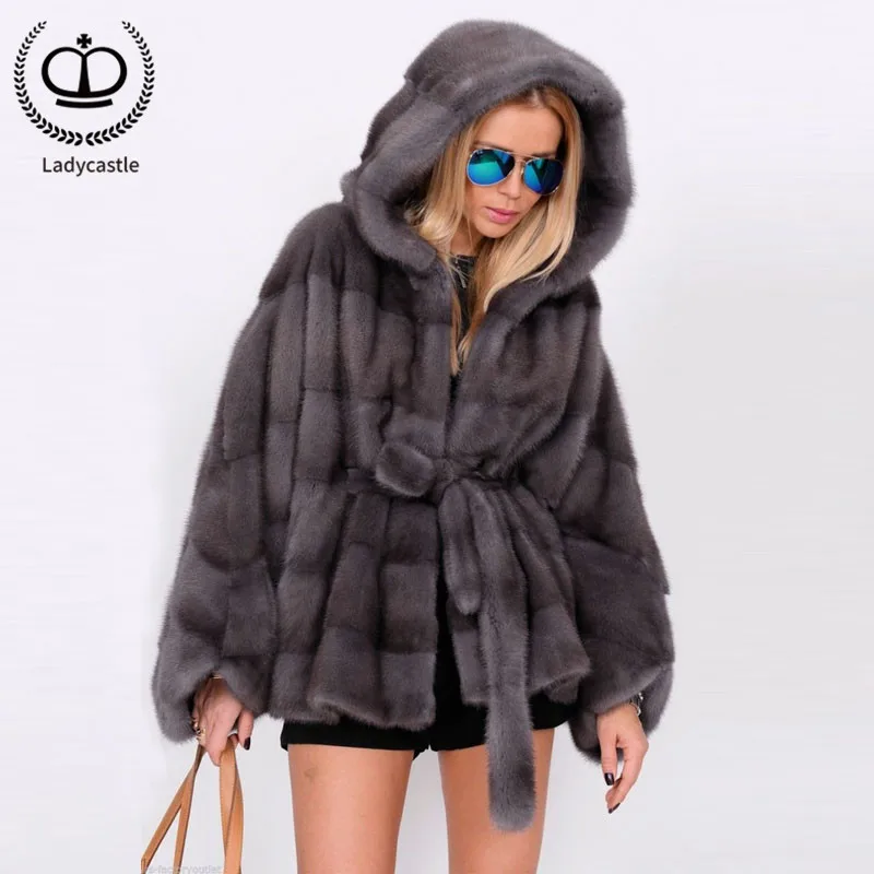 

2018 New Hot Sale Recommend Real Mink Fur Coat Natural Mink Fur Thicken Hooded Slim Belt Fashion Women Warm Winter Wear MKW-078
