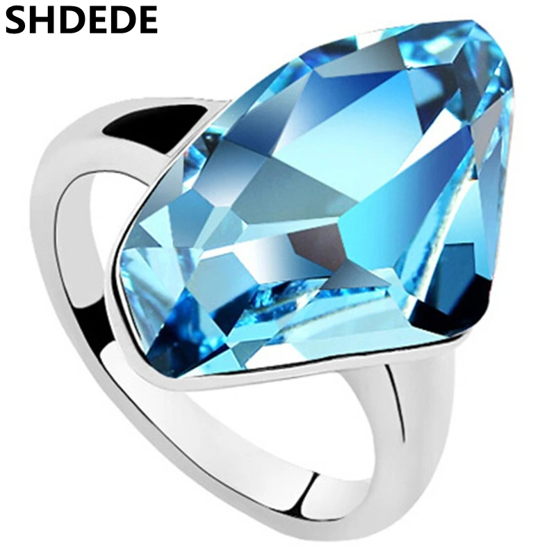 

18K Gold Plated Beautiful Fashion Crystal Ring make with Swarovski Elements (2- colors)