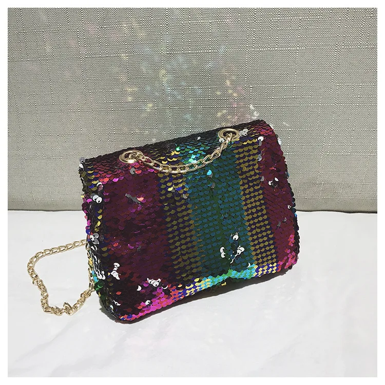 صغيرة حزب سلسلة حقيبة رفرف حقيبة مطرزة التسلق حقائب النساء براثن الكتف حزام Crossbody حقائب السيدات العلامة التجارية الشهيرة جديد Z صغيرة حزب سلسلة حقيبة رفرف حقيبة مطرزة التسلق حقائب النساء براثن الكتف حزام Crossbody حقائب السيدات العلامة التجارية الشهيرة جديد Z