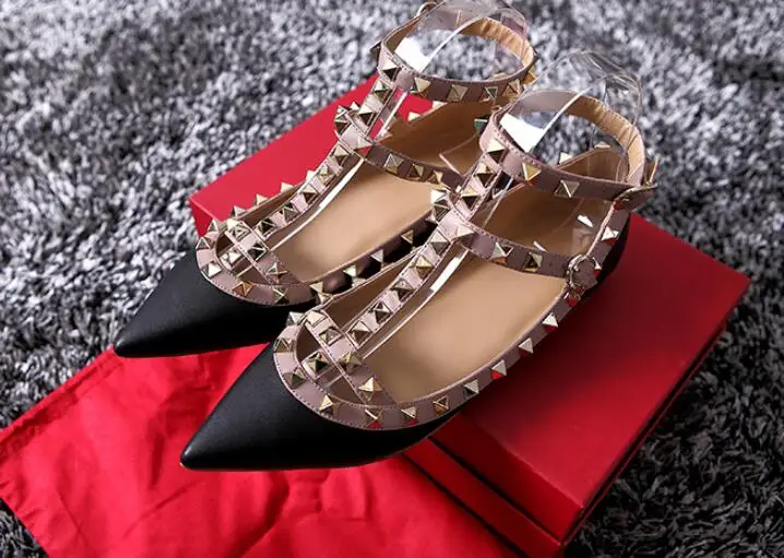 

2019 Fashion US Size 3-12 Black matte Women Shoes Rivets Flats Flat Heels Pointed Toe Gladiator Rivets Straps Flat Loafers Shoes