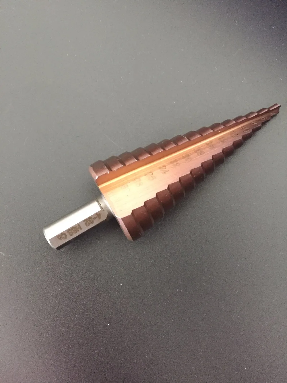  HSS CO / M35 Multifunctional Triangle Shank 4-32MM Straight Groove Metal Step Bit Stainless Steel H