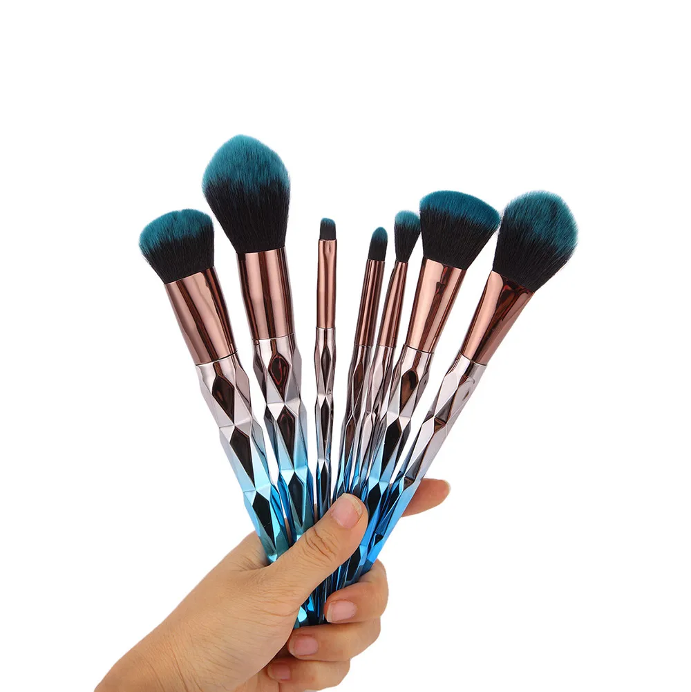 

ISHOWTIENDA 7pcs Pro Makeup Brushes Foundation Powder Eyeshadow Eyeliner Lip Brush Tool Make up Brushes Sets pinceaux maquillage