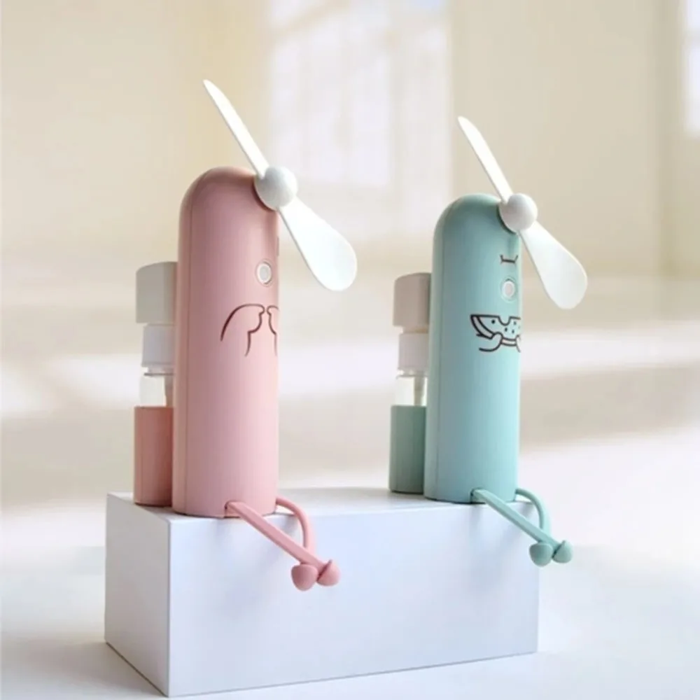 

New Creative Mobile Phone Bracket Cartoon Spray Mini Fan Portable Usb Fan Outdoor Charging Small Fan
