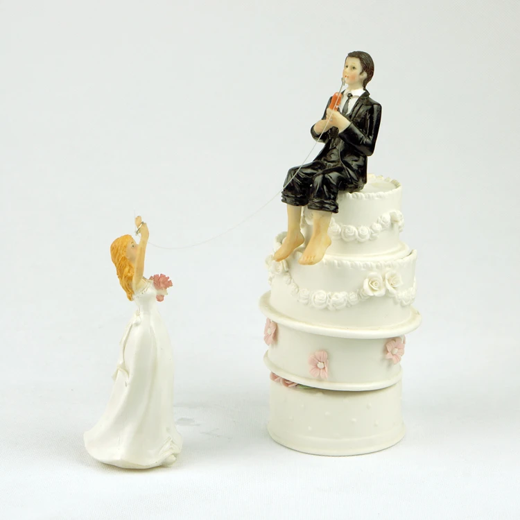Romantique Peche Resine Mariee Et Marie Figurine Gateau De Mariage Topper Decoration De Fete Aliexpress