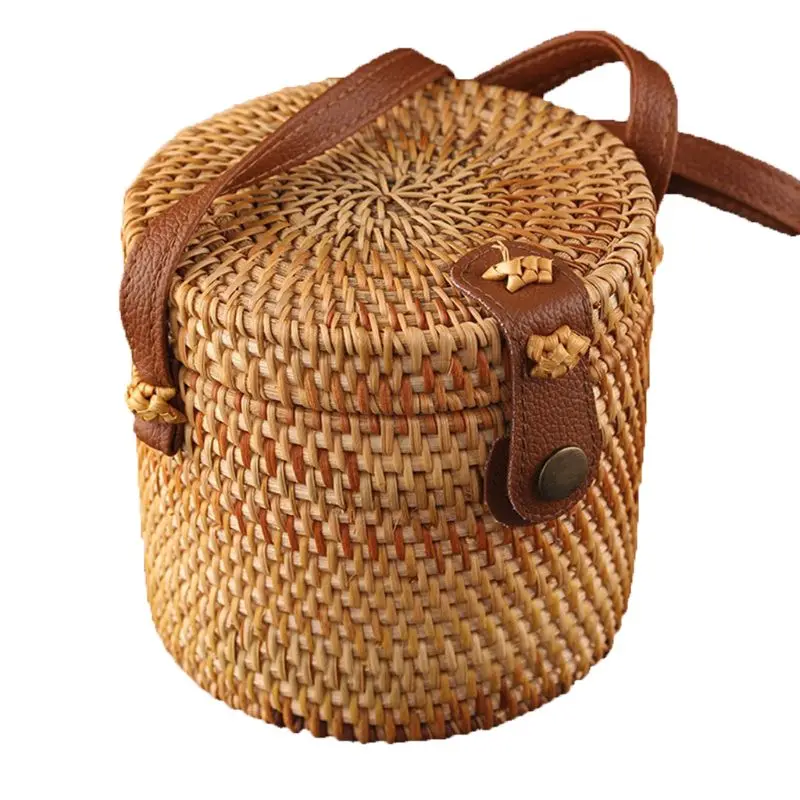 

Rattan Woven Crossbody Bag Round Barrel-shaped Straw Shouder Bag Clutch for Women Ladies Beach Travel Outdoor Decor Suppli