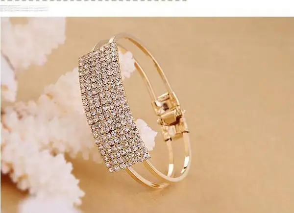 Аристократическая элегантность шифоновое платье вырубка звезды браслеты "Fangzuan" модные аксессуары Www-alibaba-com - Окраска металла: Gold