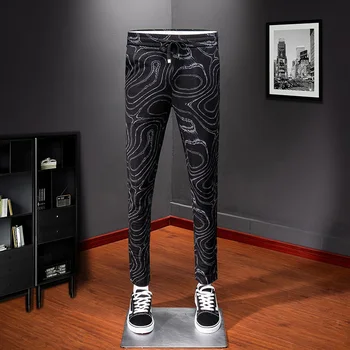 

Fashion Designer Black Men Pencil Pants Elastic Waist 3D Pattern Spring Summer Brand Classic Full Length Casual Trousers 1011