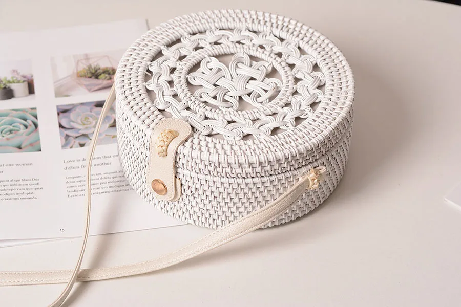 New Vintage Handmade Women White Rattan Bags Stars Flowers Straw Woven Bohemia Style Shoulder Bag Crossbody Handbags B374