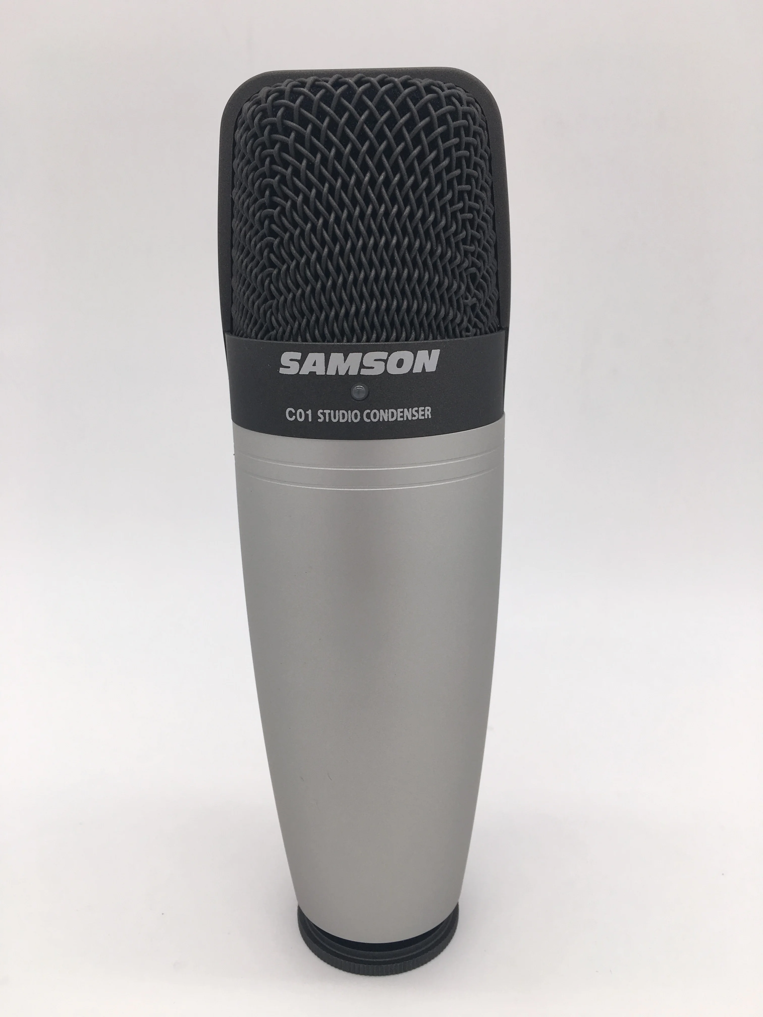 Конденсаторный микрофон Samson C01 с большой диафрагмой профессиональный для записи